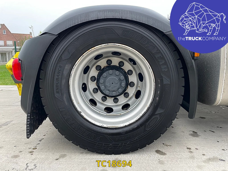Nyergesvontató DAF XF 480: 20 kép.