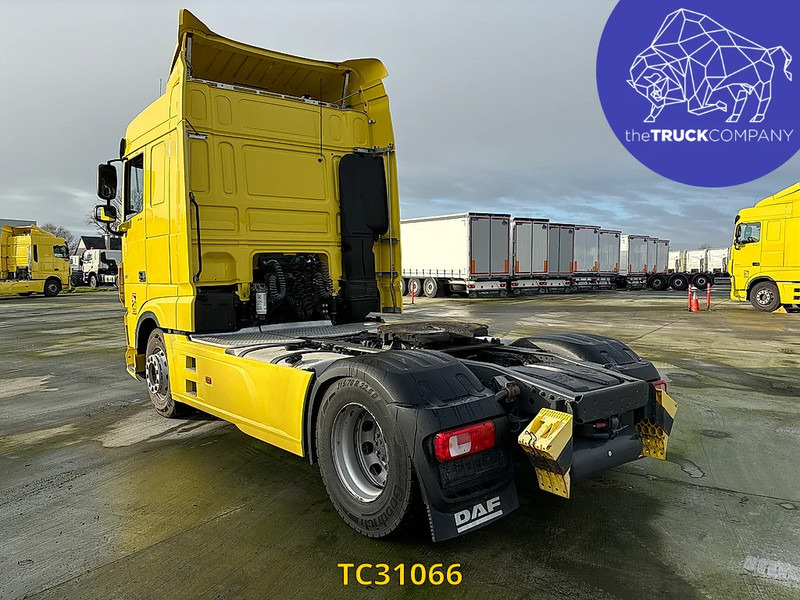 DAF XF Euro6 430 - Nyergesvontató: 4 kép. DAF XF Euro6 430 - Nyergesvontató: 4 kép.