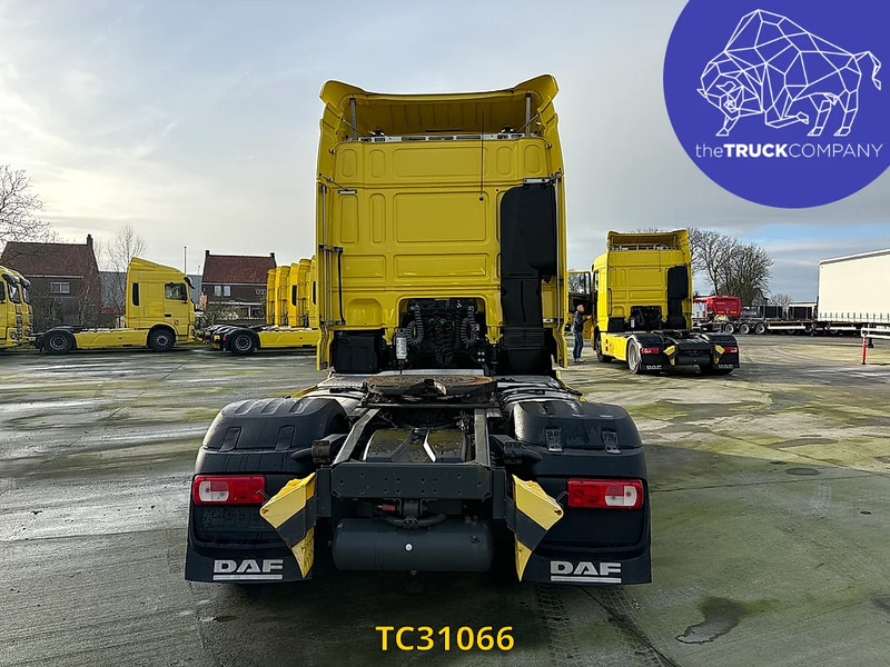 DAF XF Euro6 430 - Nyergesvontató: 5 kép. DAF XF Euro6 430 - Nyergesvontató: 5 kép.