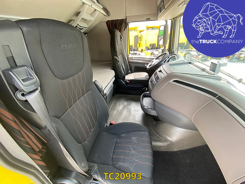DAF XF Euro6 430 - Nyergesvontató: 5 kép. DAF XF Euro6 430 - Nyergesvontató: 5 kép.