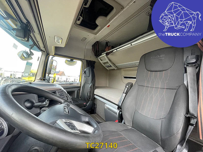 DAF XF Euro6 430 - Nyergesvontató: 3 kép. DAF XF Euro6 430 - Nyergesvontató: 3 kép.
