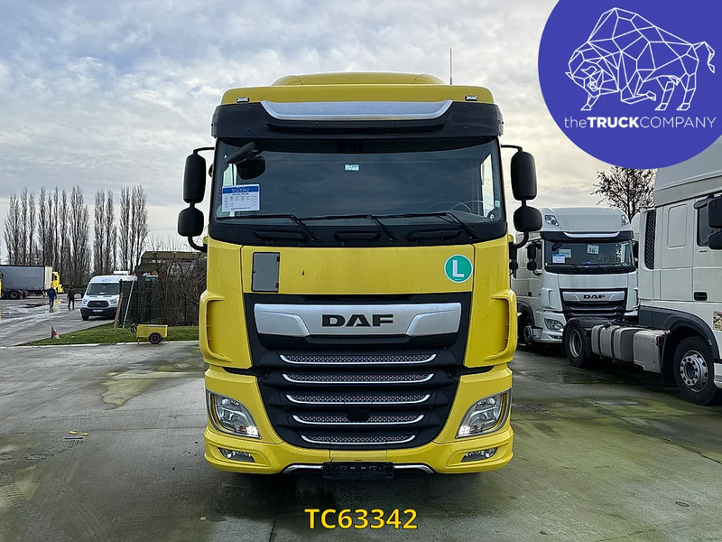 DAF XF Euro6 430 - Nyergesvontató: 5 kép. DAF XF Euro6 430 - Nyergesvontató: 5 kép.