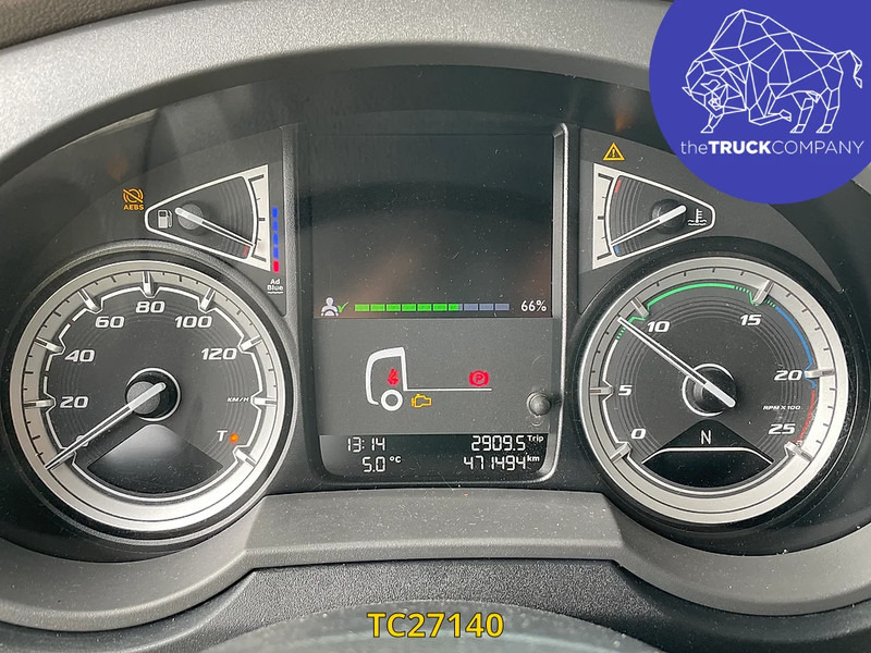 DAF XF Euro6 430 - Nyergesvontató: 4 kép. DAF XF Euro6 430 - Nyergesvontató: 4 kép.