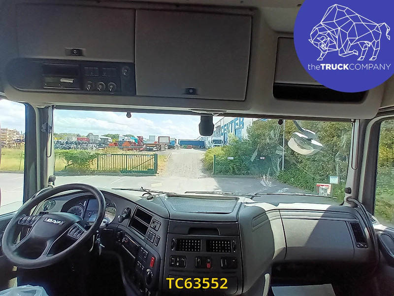 DAF XF Euro6 440 - Nyergesvontató: 4 kép. DAF XF Euro6 440 - Nyergesvontató: 4 kép.