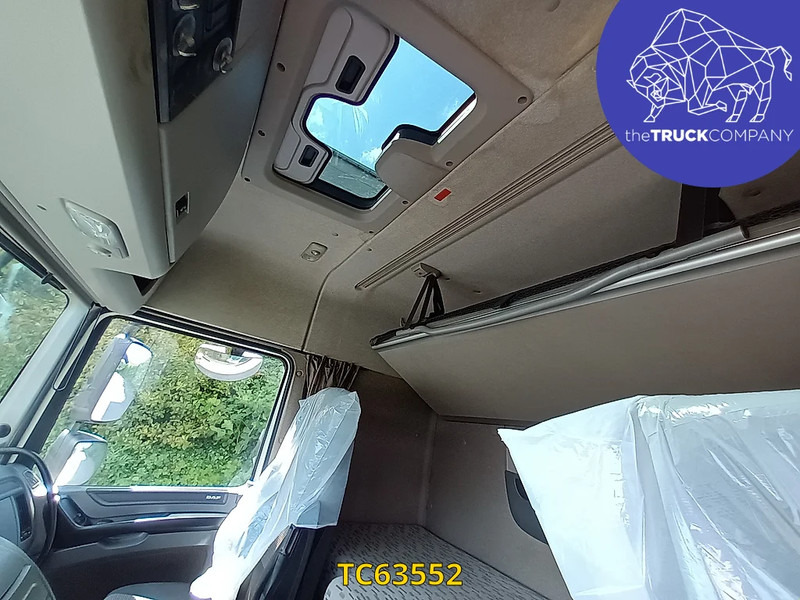 DAF XF Euro6 440 - Nyergesvontató: 5 kép. DAF XF Euro6 440 - Nyergesvontató: 5 kép.