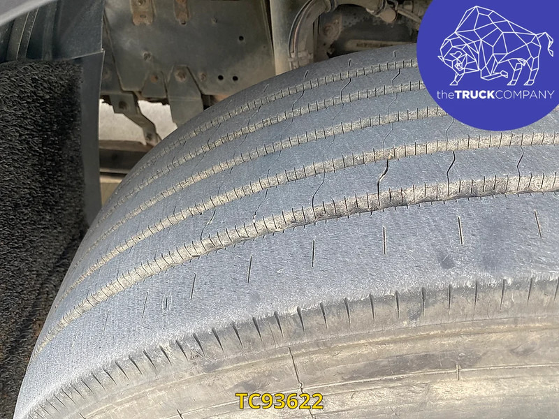 DAF XF Euro6 460 - Nyergesvontató: 3 kép. DAF XF Euro6 460 - Nyergesvontató: 3 kép.