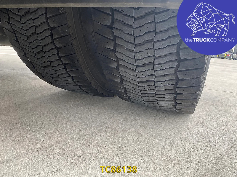 DAF XF Euro6 480 - Nyergesvontató: 4 kép. DAF XF Euro6 480 - Nyergesvontató: 4 kép.