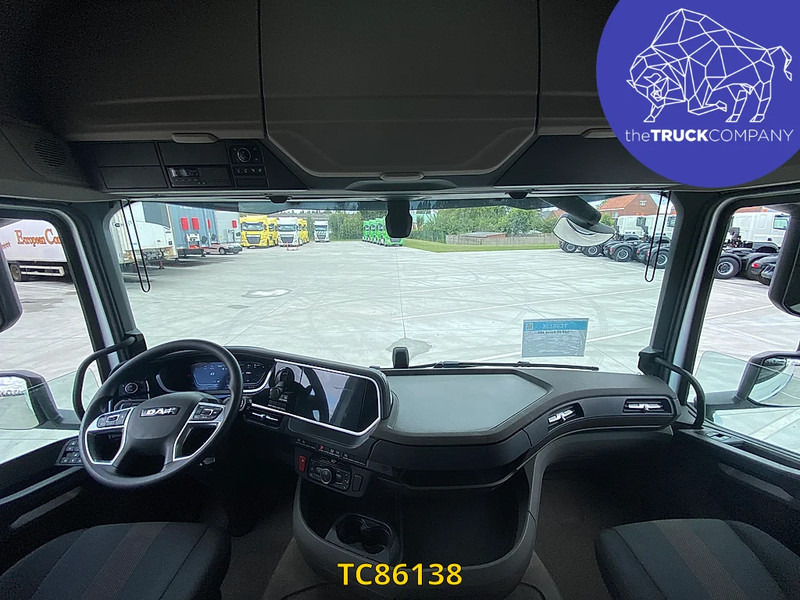 DAF XF Euro6 480 - Nyergesvontató: 5 kép. DAF XF Euro6 480 - Nyergesvontató: 5 kép.