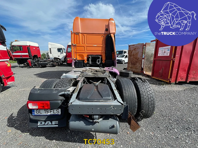 DAF XF Euro6 - Nyergesvontató: 4 kép. DAF XF Euro6 - Nyergesvontató: 4 kép.