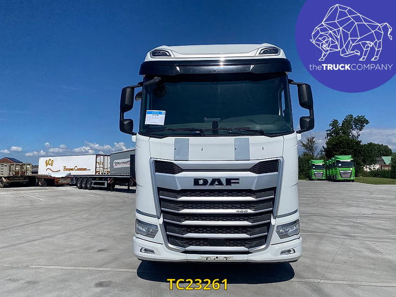 DAF XG 480 - Nyergesvontató: 2 kép. DAF XG 480 - Nyergesvontató: 2 kép.