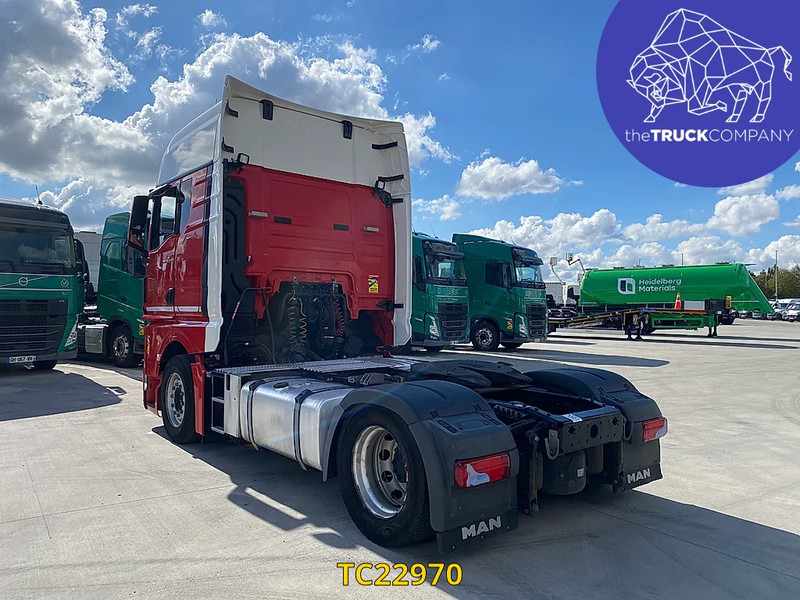 MAN TGX 470 - Nyergesvontató: 3 kép. MAN TGX 470 - Nyergesvontató: 3 kép.