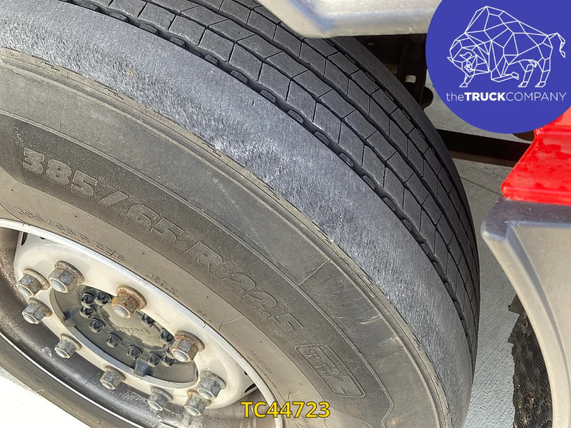 MAN TGX 470 - Nyergesvontató: 4 kép. MAN TGX 470 - Nyergesvontató: 4 kép.