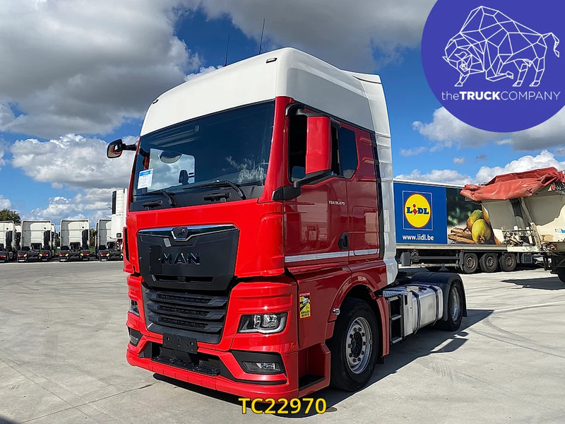 MAN TGX 470 - Nyergesvontató: 1 kép. MAN TGX 470 - Nyergesvontató: 1 kép.