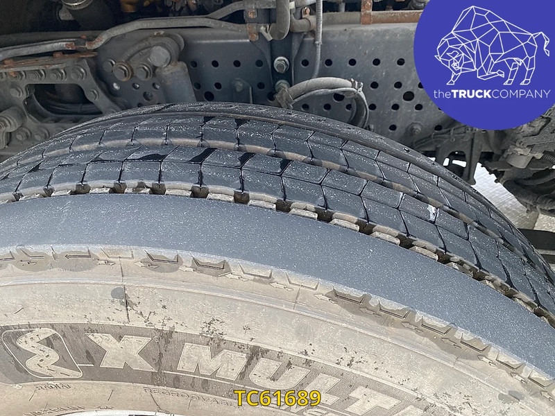 Mercedes-Benz Actros 1842 - Nyergesvontató: 4 kép. Mercedes-Benz Actros 1842 - Nyergesvontató: 4 kép.
