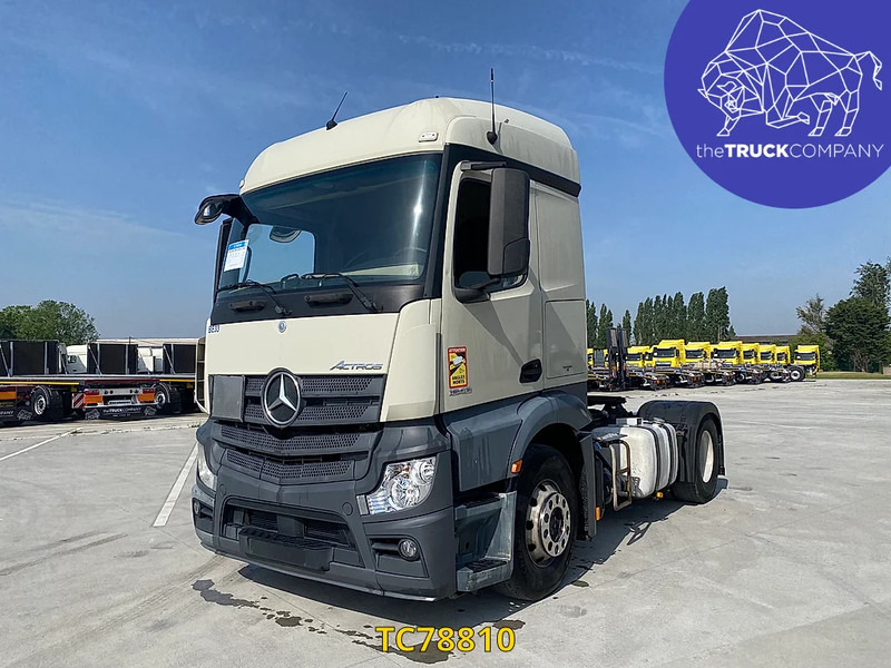 Mercedes-Benz Actros 1843 - Nyergesvontató: 1 kép. Mercedes-Benz Actros 1843 - Nyergesvontató: 1 kép.