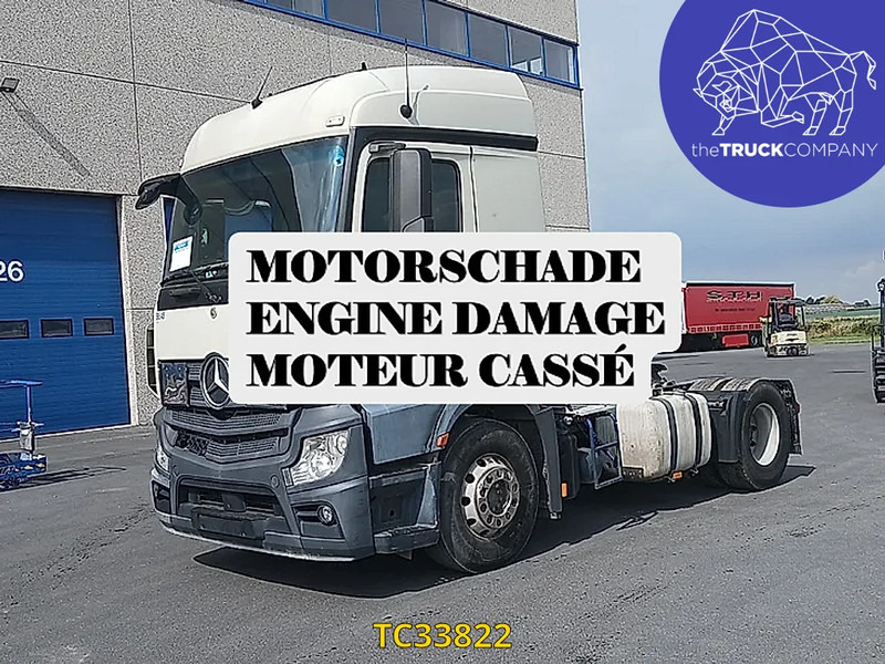 Mercedes-Benz Actros 1843 - Nyergesvontató: 1 kép. Mercedes-Benz Actros 1843 - Nyergesvontató: 1 kép.