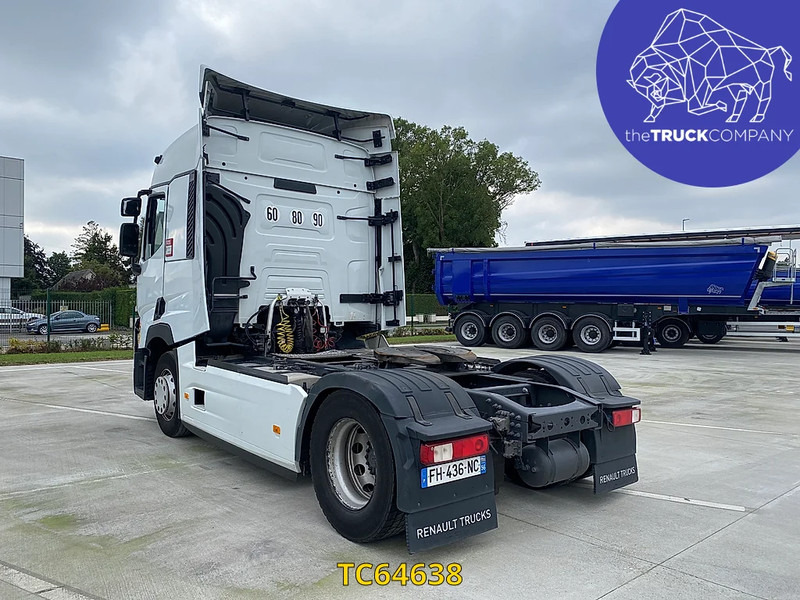 Renault T 430 - Nyergesvontató: 3 kép. Renault T 430 - Nyergesvontató: 3 kép.