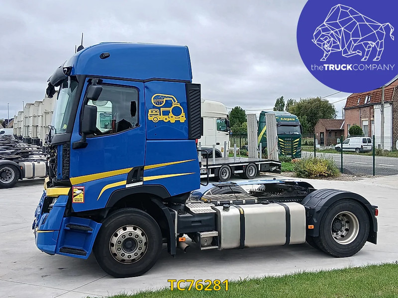 Renault T 440 - Nyergesvontató: 2 kép. Renault T 440 - Nyergesvontató: 2 kép.