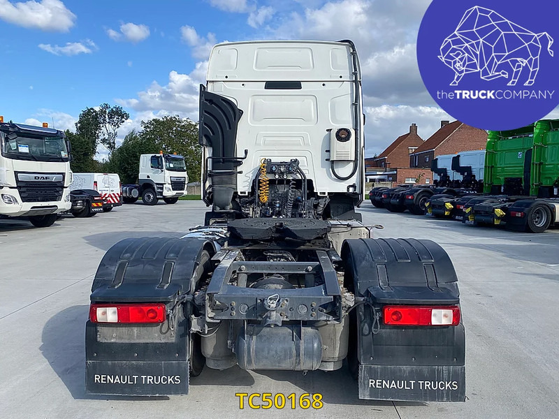 Renault T 440 - Nyergesvontató: 4 kép. Renault T 440 - Nyergesvontató: 4 kép.