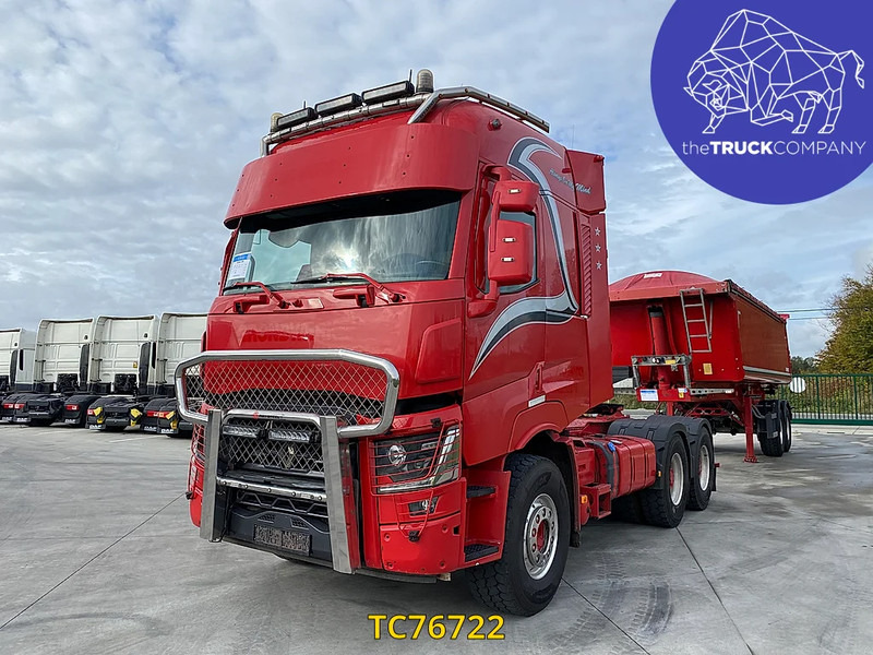 Renault T 480 - Nyergesvontató: 1 kép. Renault T 480 - Nyergesvontató: 1 kép.