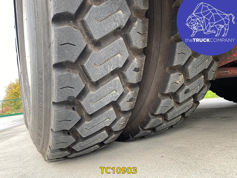 Nyergesvontató Renault T 480: 20 kép. Nyergesvontató Renault T 480: 20 kép.