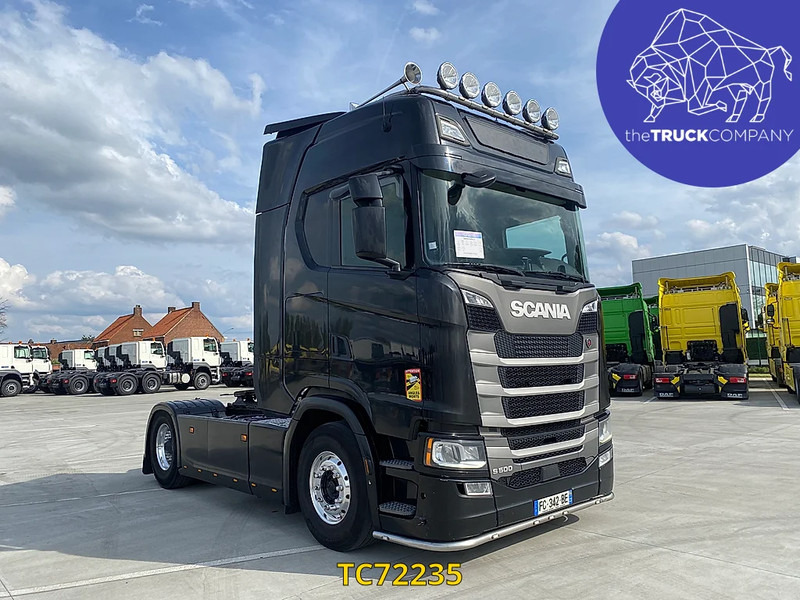 Scania S 500 - Nyergesvontató: 2 kép. Scania S 500 - Nyergesvontató: 2 kép.