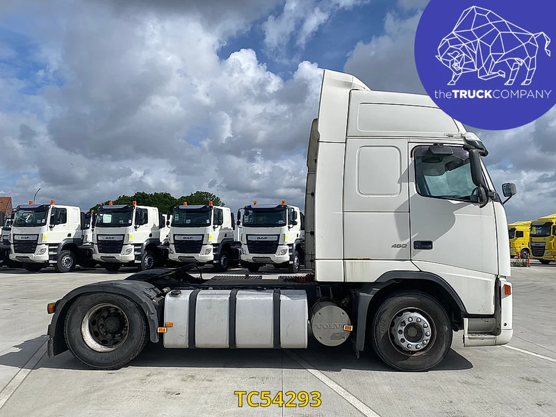Volvo FH 460 - Nyergesvontató: 2 kép. Volvo FH 460 - Nyergesvontató: 2 kép.