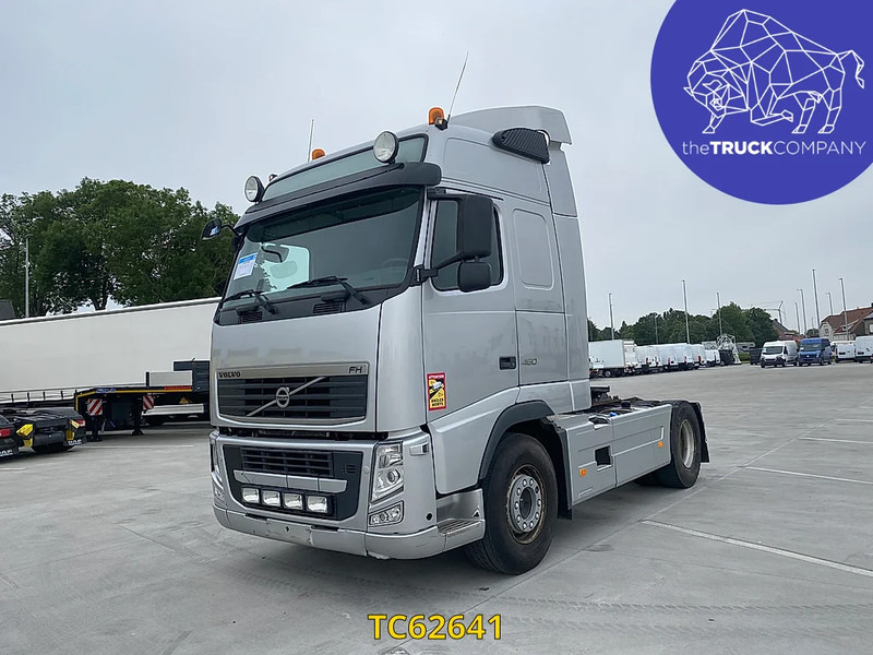 Volvo FH 460 - Nyergesvontató: 1 kép. Volvo FH 460 - Nyergesvontató: 1 kép.