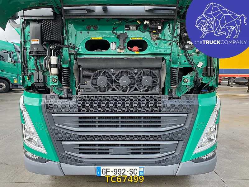 Nyergesvontató Volvo FH 500: 11 kép.