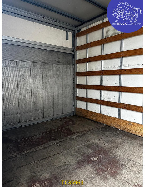 Peugeot Boxer 2.0 HDI BOX + LIFT - Dobozos kisteherautó: 2 kép. Peugeot Boxer 2.0 HDI BOX + LIFT - Dobozos kisteherautó: 2 kép.