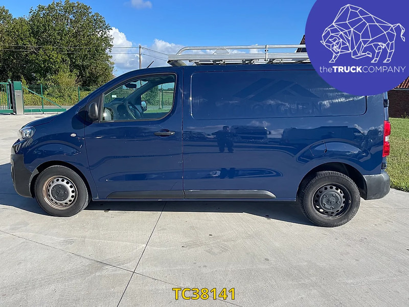 Peugeot Expert 2l 120cv - Kis furgon: 2 kép. Peugeot Expert 2l 120cv - Kis furgon: 2 kép.