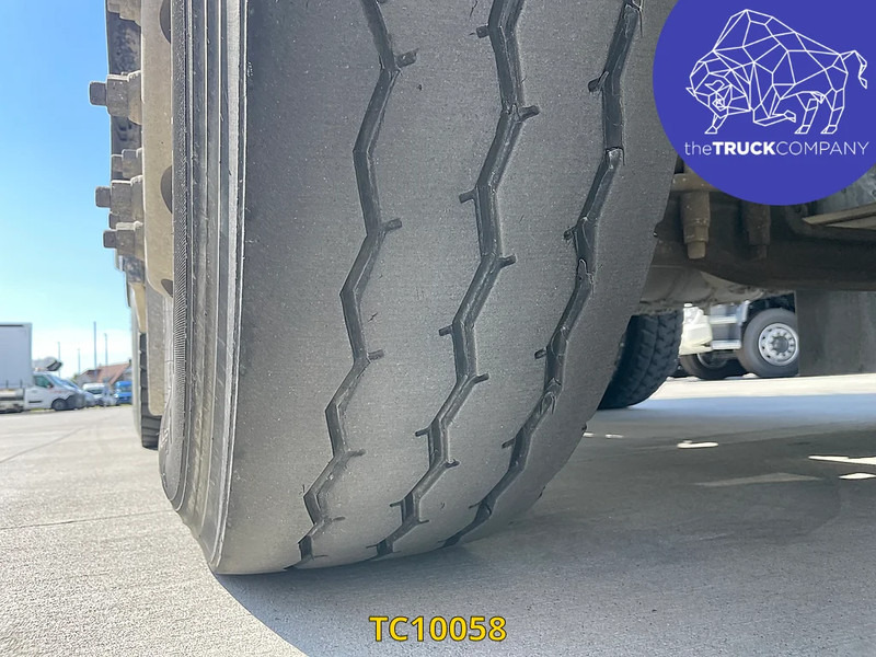 Renault C 380 - Betonmixer: 5 kép. Renault C 380 - Betonmixer: 5 kép.