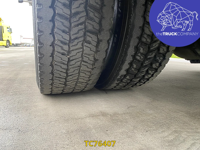 Renault D 210 - Hűtős teherautó: 4 kép. Renault D 210 - Hűtős teherautó: 4 kép.