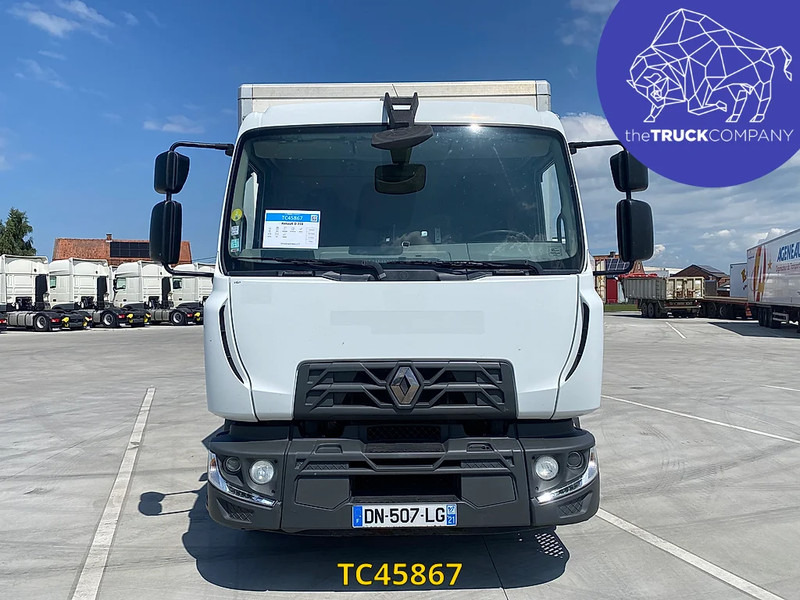 Renault D 210 - Dobozos felépítményű teherautó: 2 kép. Renault D 210 - Dobozos felépítményű teherautó: 2 kép.