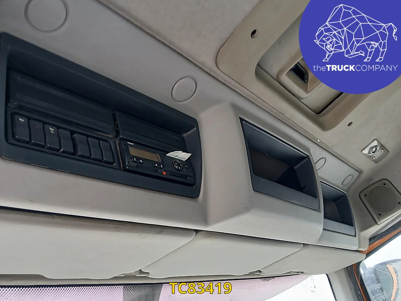 Renault Kerax 370 - Cserefelépítményes teherautó: 3 kép. Renault Kerax 370 - Cserefelépítményes teherautó: 3 kép.