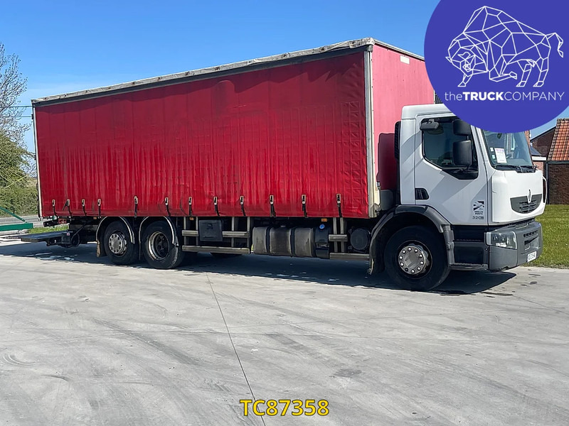 Renault Premium 320 - Cserefelépítményes teherautó: 3 kép. Renault Premium 320 - Cserefelépítményes teherautó: 3 kép.