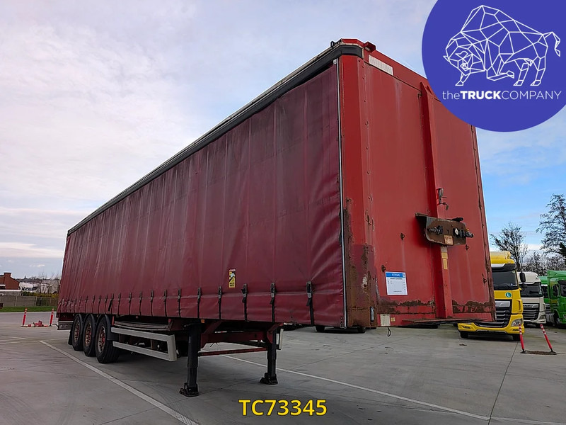 Ponyvás félpótkocsi Renders: 6 kép.