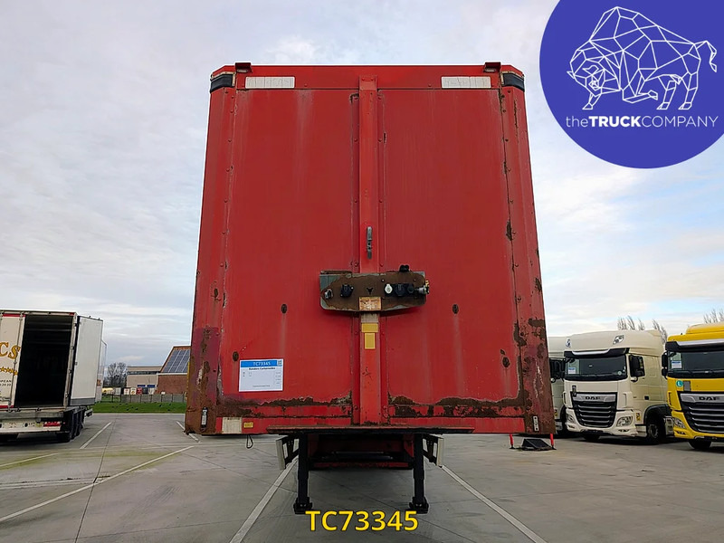 Ponyvás félpótkocsi Renders: 7 kép.