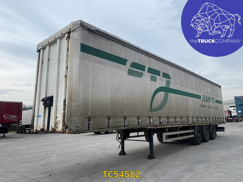 Ponyvás félpótkocsi Samro: 1 kép.