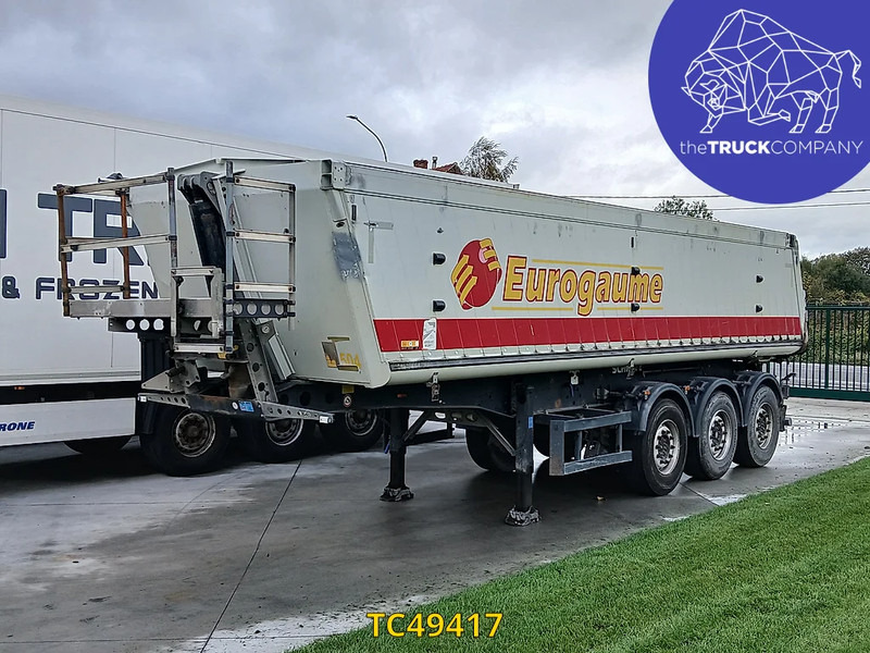 Schmitz Cargobull - Félpótkocsi billenőplatós: 2 kép. Schmitz Cargobull - Félpótkocsi billenőplatós: 2 kép.