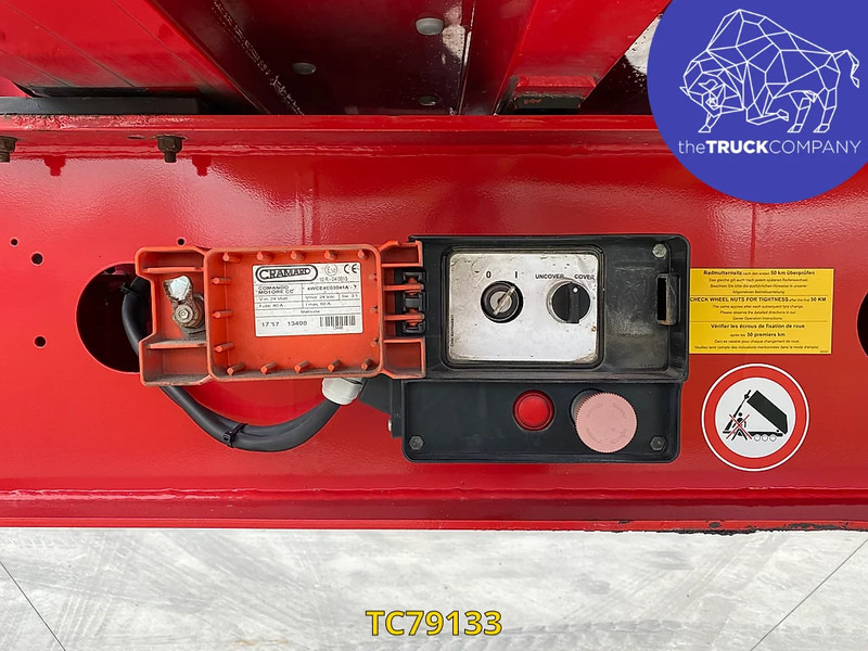 Félpótkocsi billenőplatós Schmitz Cargobull: 12 kép.