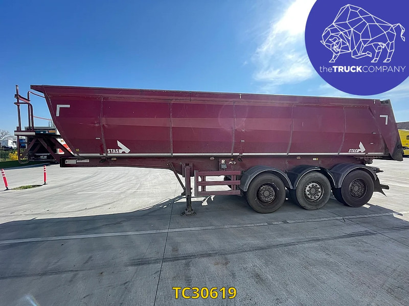 Stas 28m3 geïsolleerd Insulated - Félpótkocsi billenőplatós: 4 kép. Stas 28m3 geïsolleerd Insulated - Félpótkocsi billenőplatós: 4 kép.