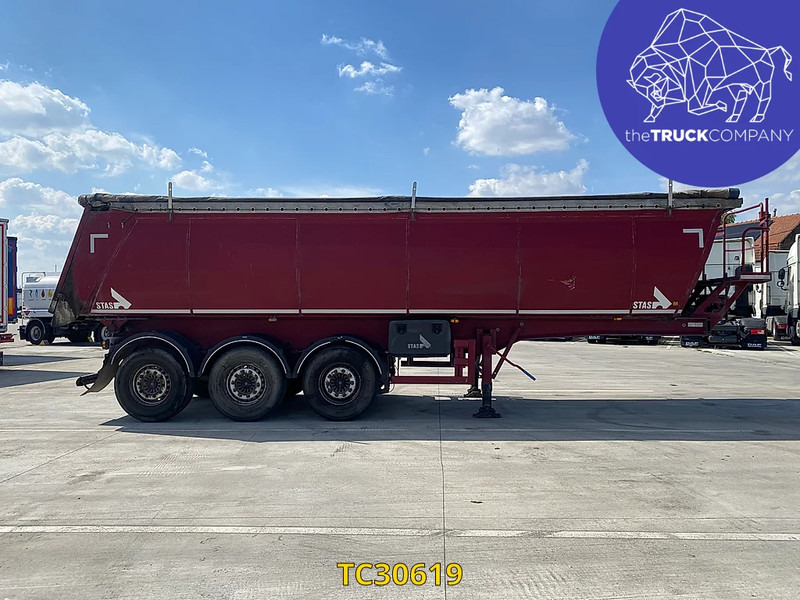 Stas 28m3 geïsolleerd Insulated - Félpótkocsi billenőplatós: 3 kép. Stas 28m3 geïsolleerd Insulated - Félpótkocsi billenőplatós: 3 kép.