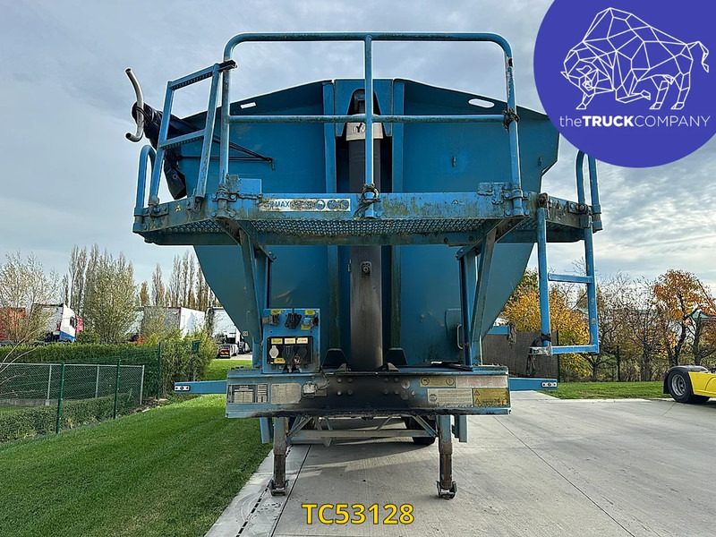 Stas - Félpótkocsi billenőplatós: 3 kép. Stas - Félpótkocsi billenőplatós: 3 kép.