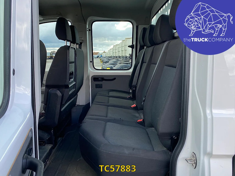 Volkswagen Crafter 2.0 TDI OPEN LAADBAK DUBBELE CABINE - Platós kisteherautó: 2 kép. Volkswagen Crafter 2.0 TDI OPEN LAADBAK DUBBELE CABINE - Platós kisteherautó: 2 kép.