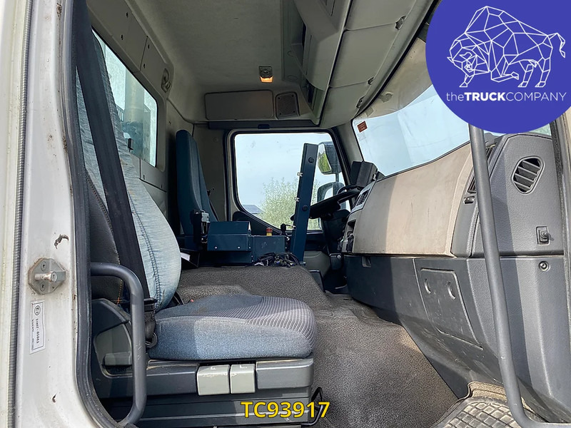 Volvo FE 320 - Szemetesautó: 3 kép. Volvo FE 320 - Szemetesautó: 3 kép.