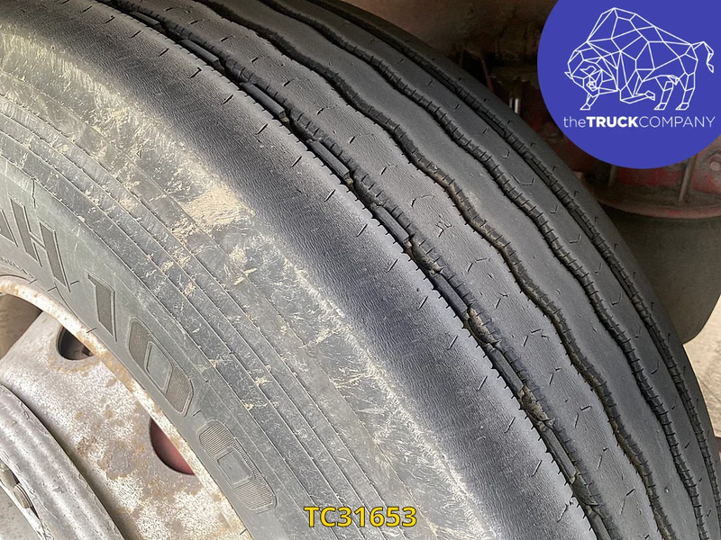 Volvo FM 340 - Hűtős teherautó: 5 kép. Volvo FM 340 - Hűtős teherautó: 5 kép.