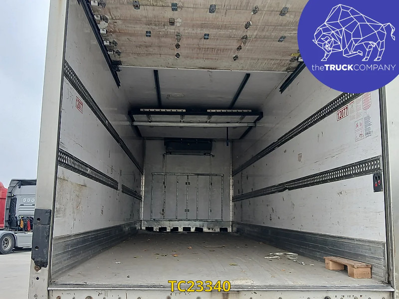 Volvo FM 410 - Hűtős teherautó: 4 kép. Volvo FM 410 - Hűtős teherautó: 4 kép.
