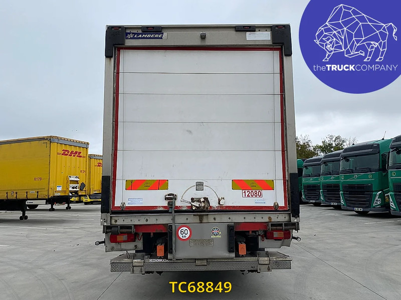 Volvo FM 410 - Hűtős teherautó: 3 kép. Volvo FM 410 - Hűtős teherautó: 3 kép.