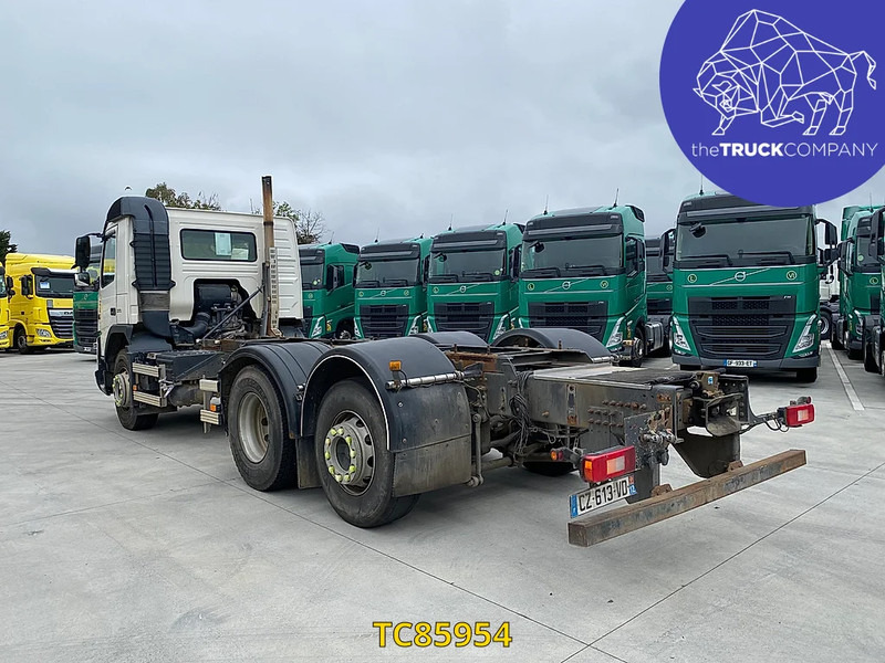 Volvo FMX 370 - Alvaz teherautó: 2 kép. Volvo FMX 370 - Alvaz teherautó: 2 kép.